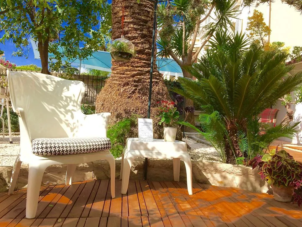 Hotel Villa Rose Nice 3*,